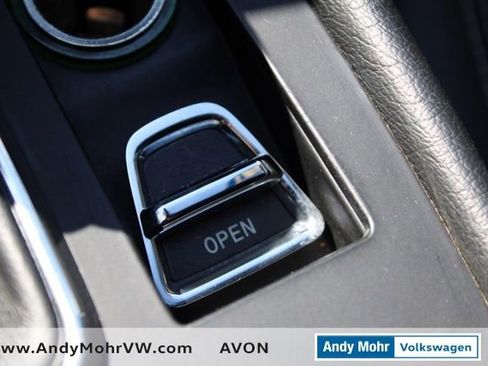 Used 2017 Maserati GranTurismo Sport image 26