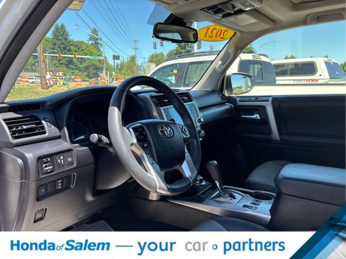 Used 2021 Toyota 4Runner SR5 Premium w/ Moonroof Package AWD/4WD image 2
