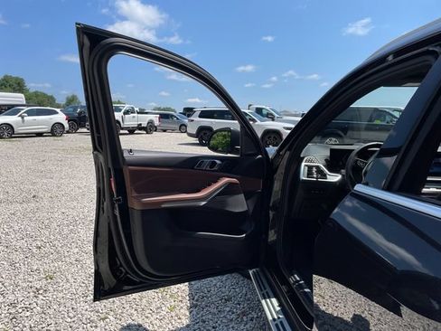 Used 2025 BMW X5 xDrive40i AWD/4WD image 26