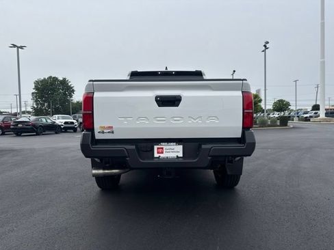 Used 2024 Toyota Tacoma SR AWD/4WD image 6
