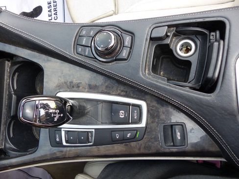 Used 2012 BMW 650i Convertible RWD image 61
