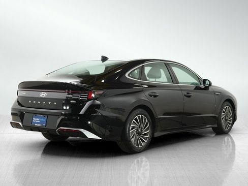 Certified 2025 Hyundai Sonata SEL FWD image 5