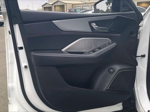 Used 2023 Acura MDX A-Spec image 24