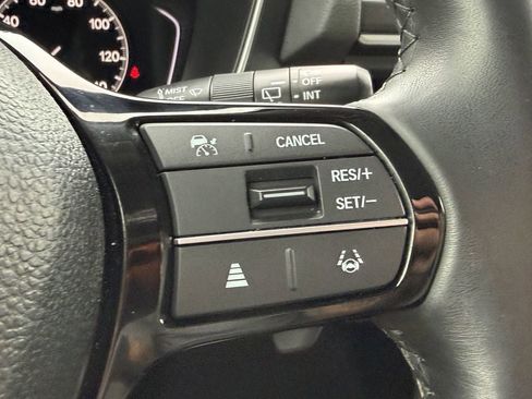 Used 2025 Honda Pilot EX-L image 30