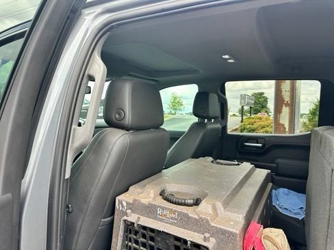 Used 2021 GMC Sierra 1500 SLT w/ SLT Premium Plus Package AWD/4WD image 41