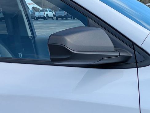 Certified 2024 Chevrolet Equinox LS w/ LS Convenience Package image 11