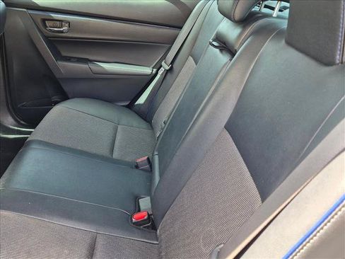 Used 2017 Toyota Corolla SE FWD image 16