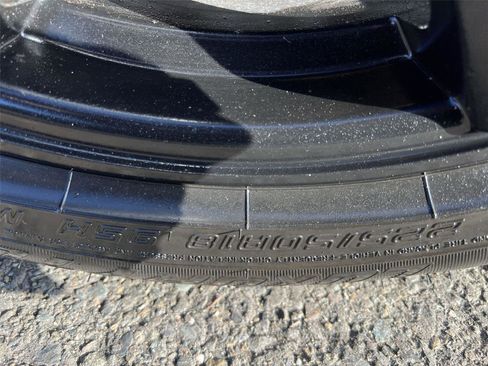 Used 2018 Nissan Rogue Sport SL image 29