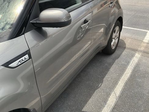 Used 2019 Kia Soul FWD image 5