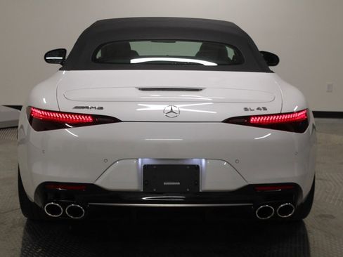 Used 2024 Mercedes-Benz SL 43 AMG image 10