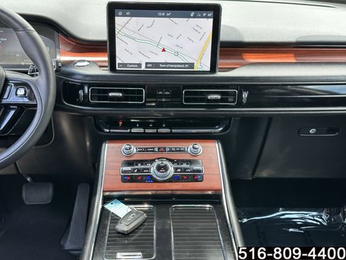 Used 2022 Lincoln Aviator Grand Touring w/ Elements Package Plus AWD/4WD image 16