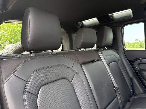 Used 2025 Land Rover Defender 110 S AWD/4WD image 35