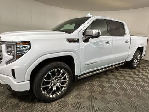 Used 2026 GMC Sierra 1500 Denali AWD/4WD image 7