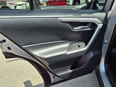 Certified 2025 Toyota RAV4 XLE AWD/4WD image 10