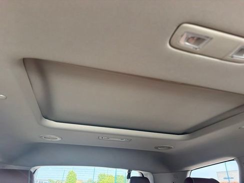 Used 2021 Buick Enclave Avenir w/ LPO, Floor Liner Package FWD image 43