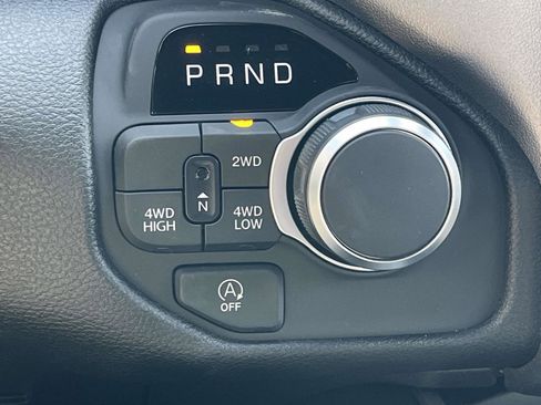 New 2026 RAM 1500 Express image 16