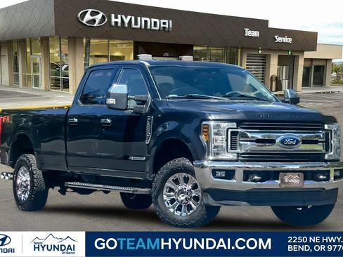 Used 2018 Ford F350 XLT w/ XLT Premium Package AWD/4WD image 1