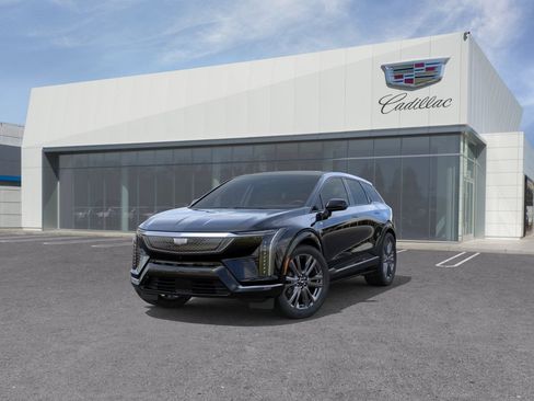New 2026 Cadillac Optiq Sport 2 w/ LPO, Floor Liner Package RWD image 9