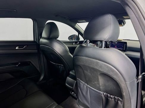 Used 2023 Kia K5 GT-Line w/ GT-Line Premium Package FWD image 9