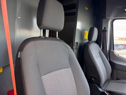 Used 2020 Ford Transit 250 148 High Roof Extended image 12