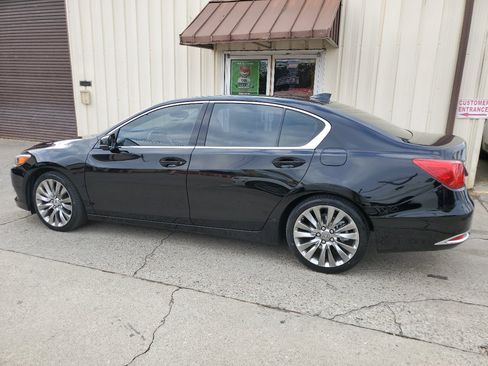 Used 2017 Acura RLX w/ Advance Package image 4