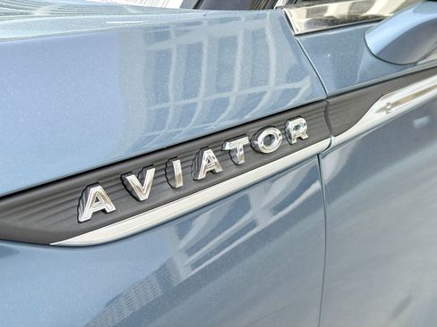 New 2026 Lincoln Aviator AWD image 16