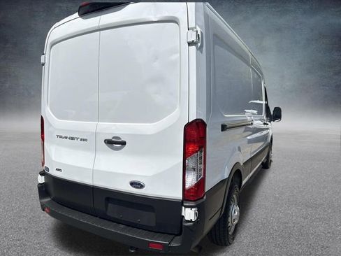 Used 2023 Ford Transit 250 Medium Roof AWD image 9