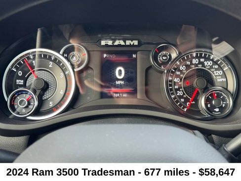 Used 2024 RAM 3500 Tradesman w/ Chrome Appearance Group image 15