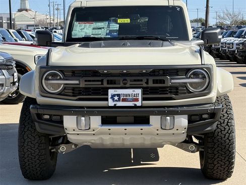 New 2025 Ford Bronco Raptor image 33