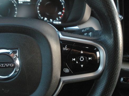 Used 2018 Volvo XC60 T6 Inscription w/ Advanced Package image 38