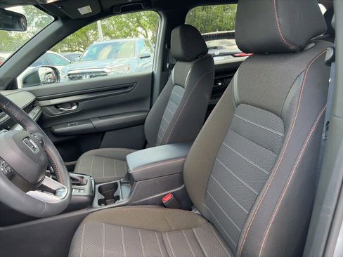 Used 2024 Honda CR-V Sport image 12