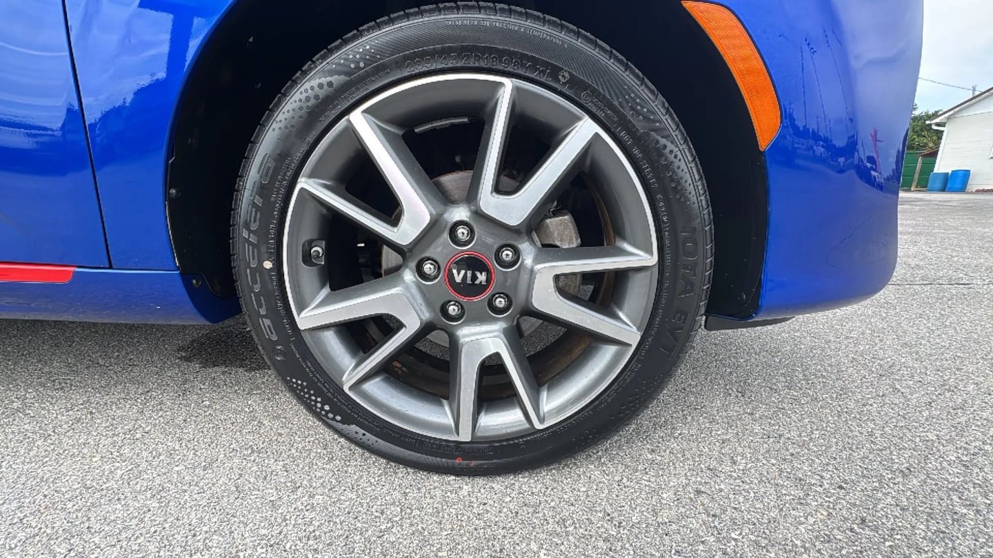 Used 2020 Kia Soul GT-Line FWD image 32