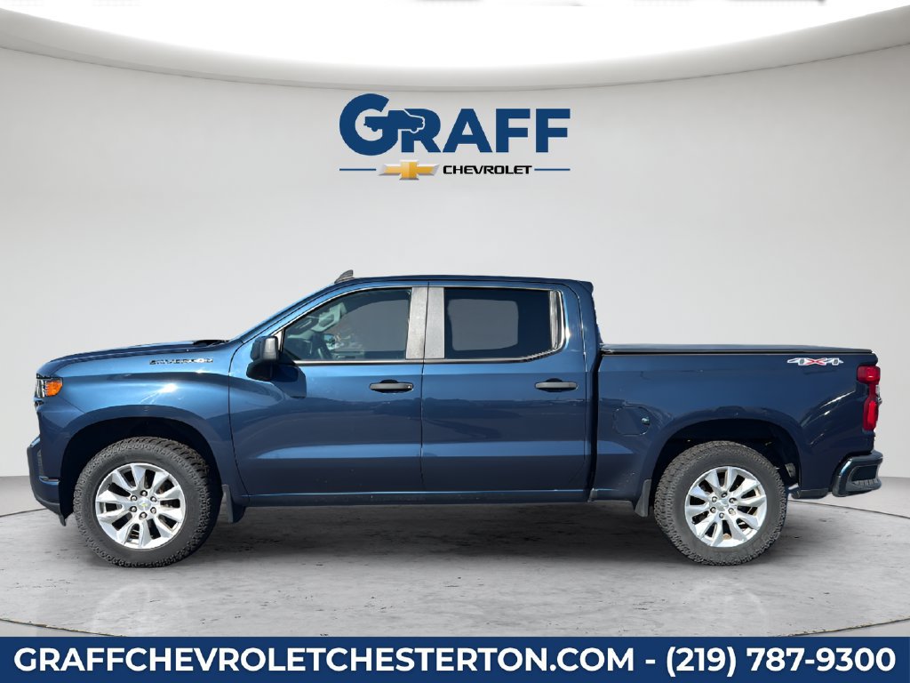 Used 2020 Chevrolet Silverado 1500 Custom w/ Custom Value Package AWD/4WD image 3