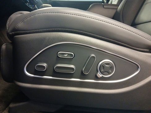 New 2026 Hyundai Palisade Calligraphy FWD image 16