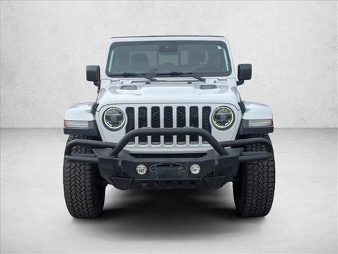 Used 2020 Jeep Gladiator Rubicon image 2