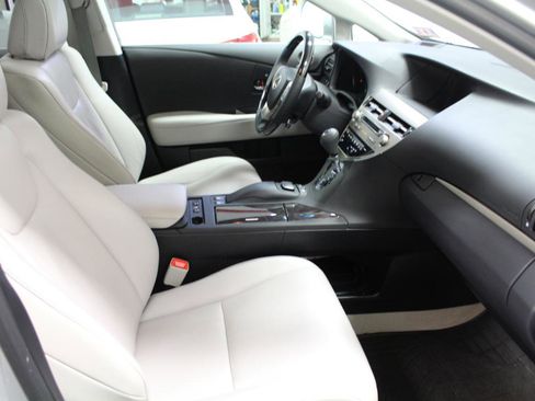 Used 2013 Lexus RX 350 AWD w/ Navigation Pkg image 24