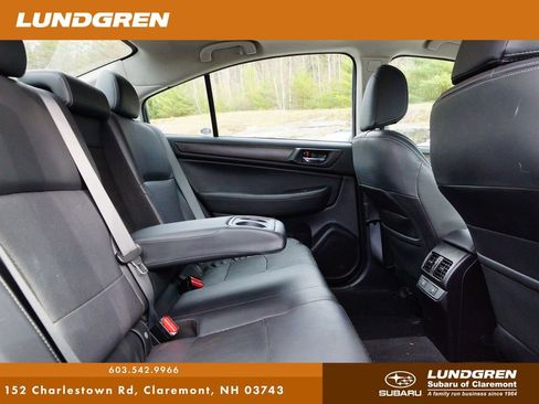 Used 2017 Subaru Legacy 2.5i Limited image 17