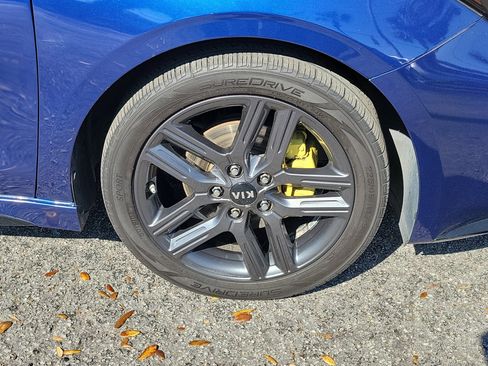 Used 2020 Kia Forte GT-Line image 39