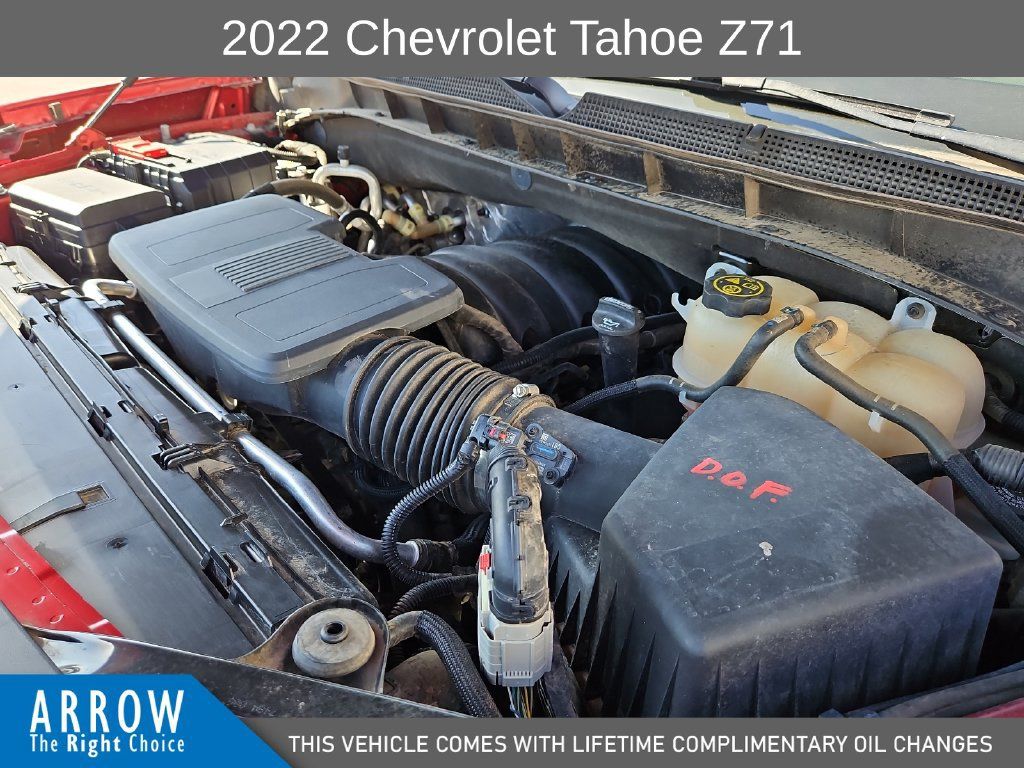 Used 2022 Chevrolet Tahoe Z71 w/ Luxury Package AWD/4WD image 15