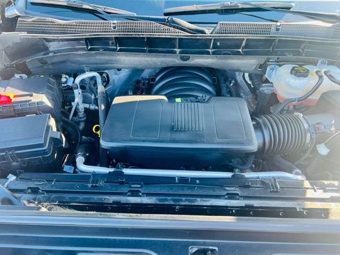 Used 2025 GMC Sierra 1500 SLT w/ SLT Premium Plus Package image 41