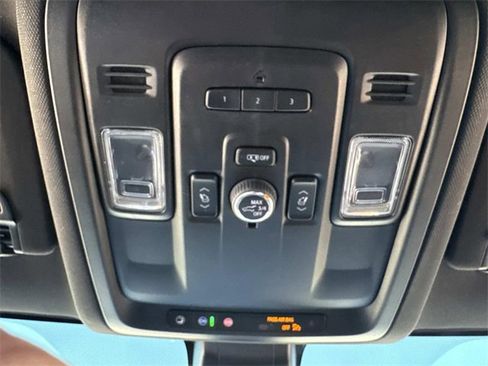 Used 2021 Chevrolet Tahoe RST w/ Luxury Package image 23