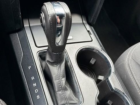 Used 2018 Ford Explorer XLT AWD/4WD image 21