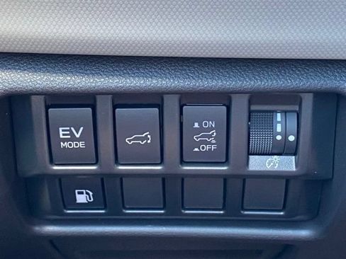 New 2026 Subaru Forester Premium AWD/4WD image 14