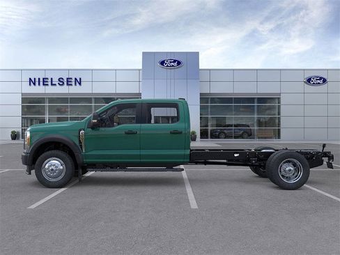 New 2025 Ford F550 4x4 Crew Cab Super Duty w/ Snow Plow Prep Package image 3