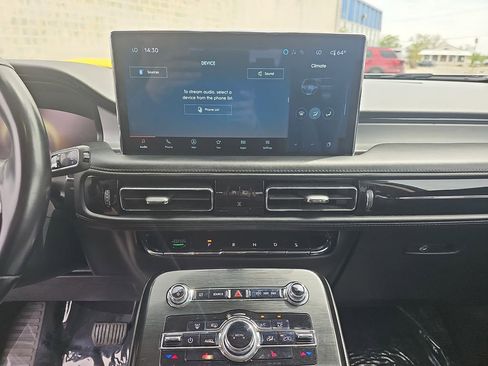 Used 2021 Lincoln Nautilus AWD w/ Equipment Group 101A image 25