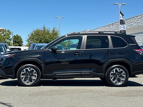Certified 2026 Subaru Forester Premium AWD/4WD image 7