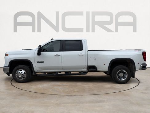 Used 2024 Chevrolet Silverado 3500 LT w/ Texas Edition AWD/4WD image 7