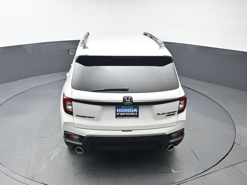Certified 2024 Honda Passport Black Edition image 40