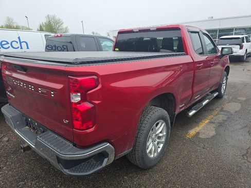Used 2021 Chevrolet Silverado 1500 LT AWD/4WD image 6