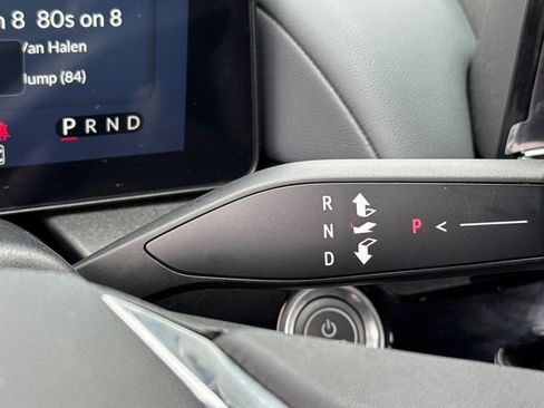 Used 2024 Honda Prologue Touring image 17